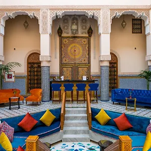 5* رياد رياض الامين